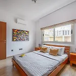 Lena Court - Spacious 3bdr, Views *