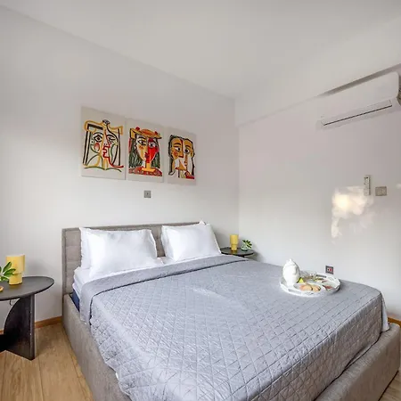 Apartman Lena Court - Spacious 3bdr, Views *