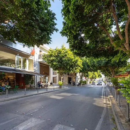 Daire Lena Court - Spacious 3bdr, Views *