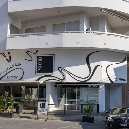 Lena Court - Spacious 3bdr, Views Limasol