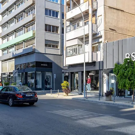 Lena Court - Spacious 3bdr, Views Daire Limasol
